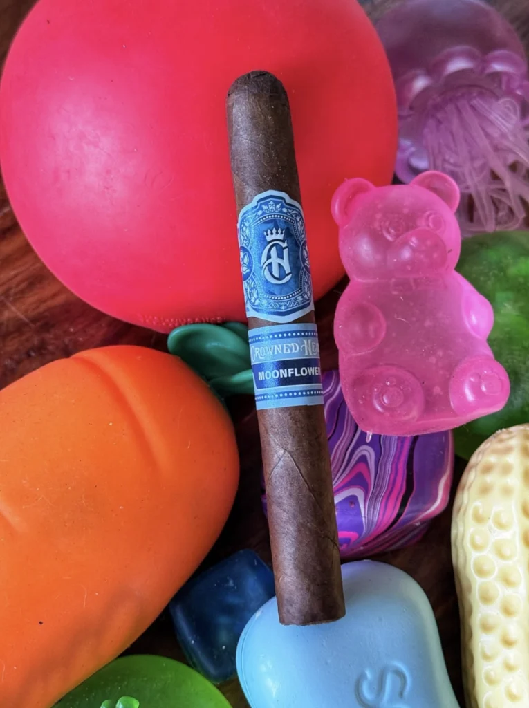 Crowned Heads Moonflower cigar